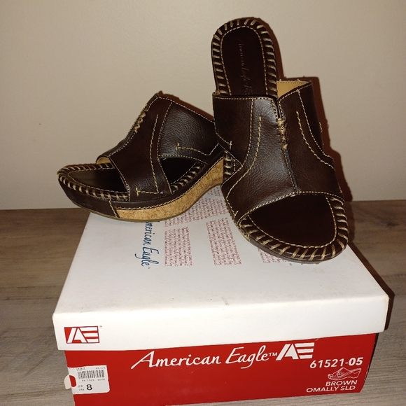 Women's American Eagle Brun Omally - Picture 3 of 4